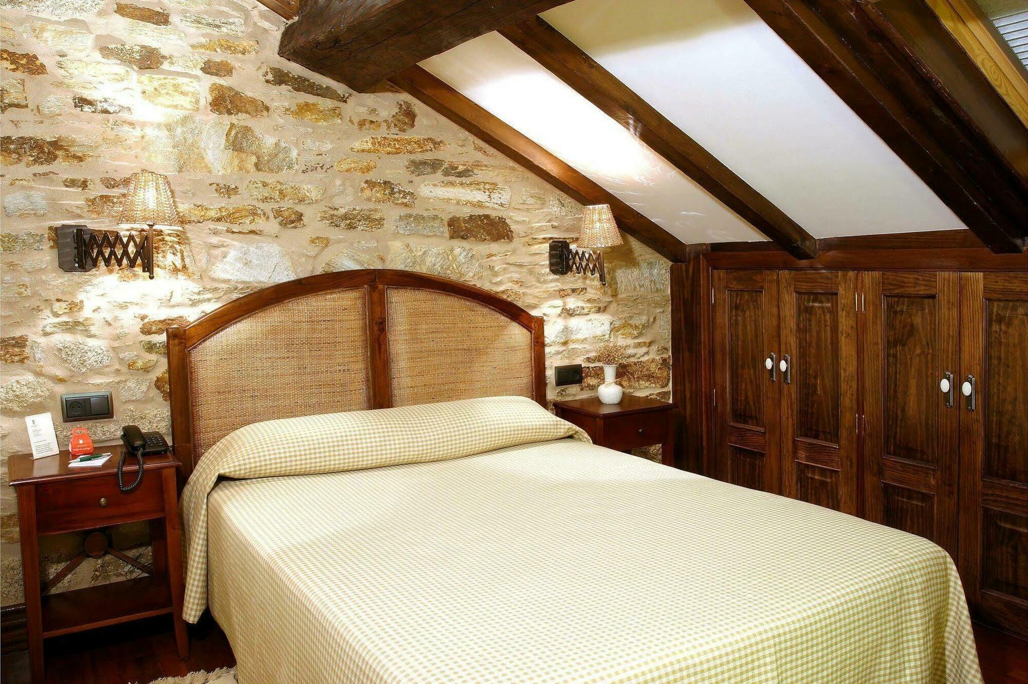 Hotel Rua Villar Santiago de Compostela Bilik gambar